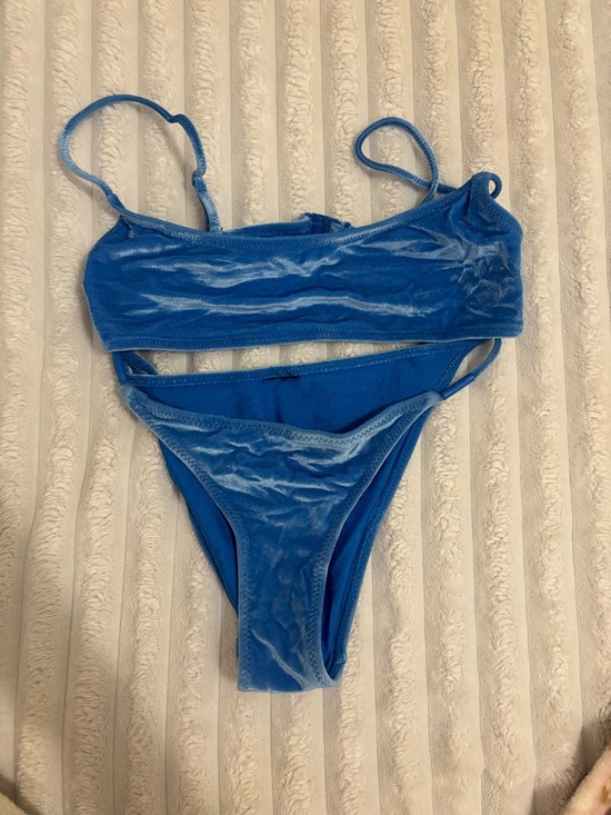 triangl swimwear Other - Triangl Blue Velvet Two-Piece Women's Bikini Swim Set